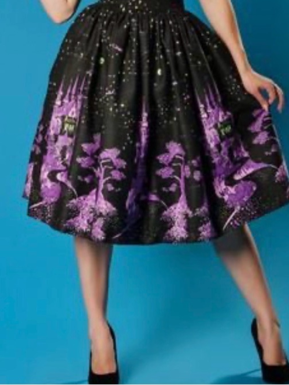 Pinup Couture PUG Disney Jenny Skirt In Fairy Tale Villains Castle Print XS NWT
